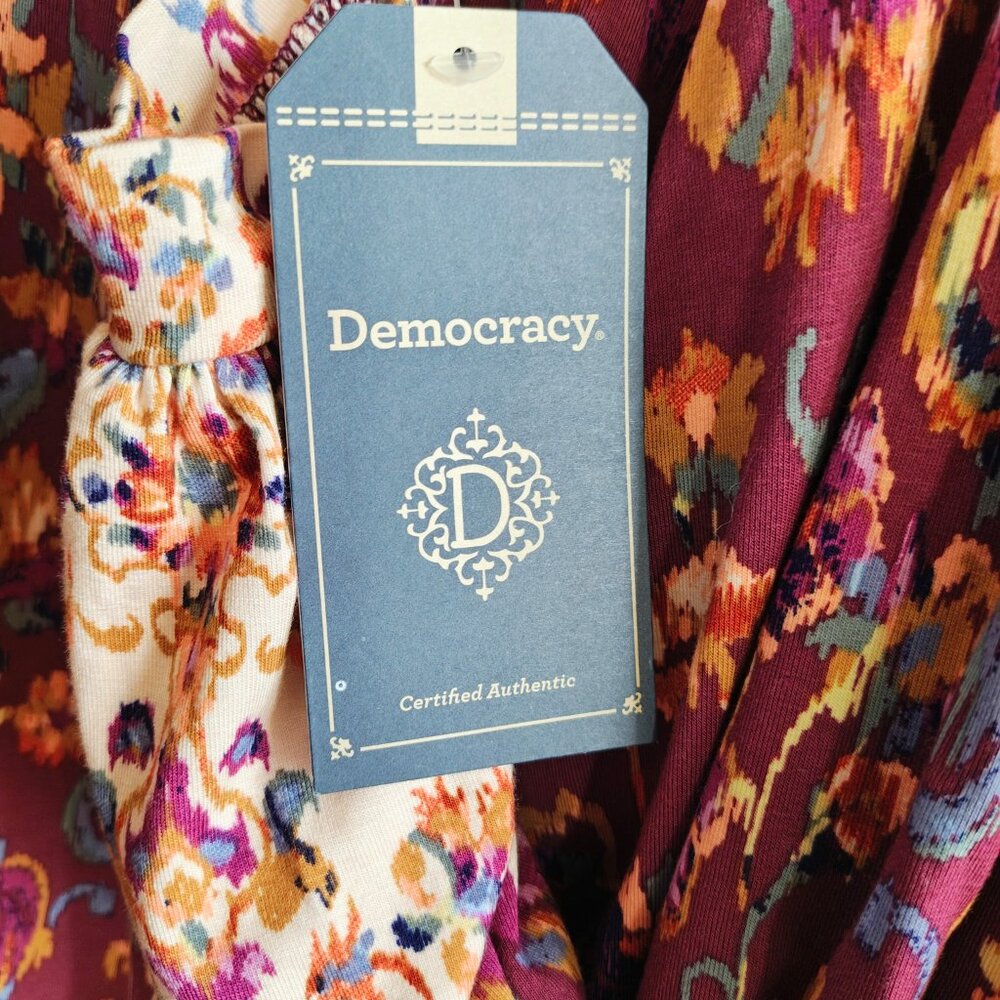 DEMOCRACY Floral Peasant Blouse - Picture 2 of 11